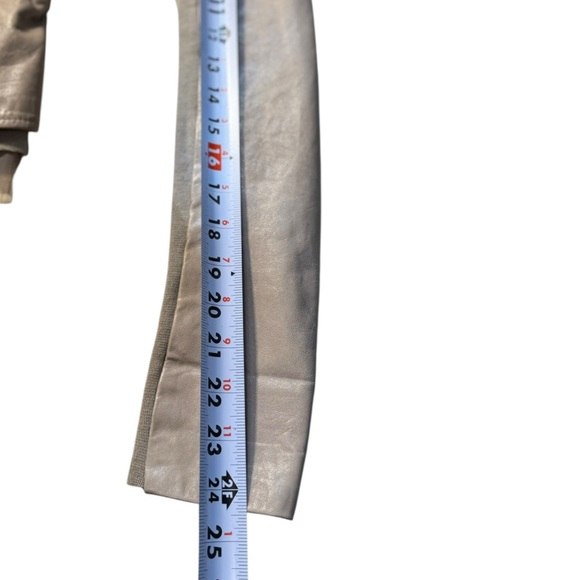Twin Set Simona Barbieri Size small 100% Genuine Lamb Leather Beige/Gray jacket - Picture 15 of 17